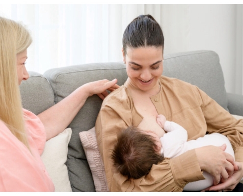 Correct attachment is importnat to ensure satisfying feeds and minimla disconfort for mums